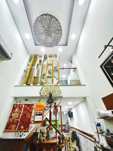 Chủ giảm sâu nhà Lý Thái Tổ, Quận 10, 40m2, 5 tầng BTCT, 6m, nhỉnh 7.x tỷ